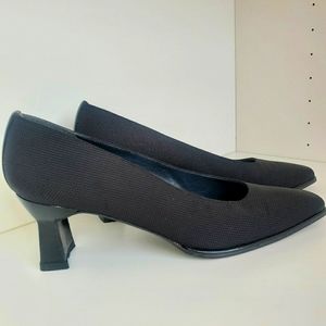 Stuart Weitzman Black Classic Square Toe 7.5 AAA